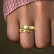 Load image into Gallery viewer, Model wearing a personalized memorial plume ring

