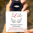 Load image into Gallery viewer, model holding  hexagon box with Personalized Circle Wings Memorial Ring and card design
